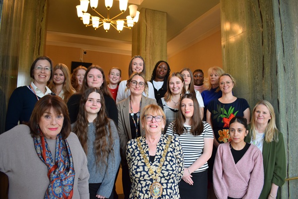 The students met female councillors from across the political parties.